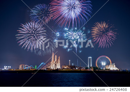 Fireworks of Nagashima Spaland in Mie Prefecture 24726408