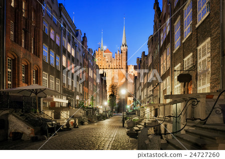 Mariacka Street at Night in Gdansk Mariacka Street at Night in Gdansk 24727260