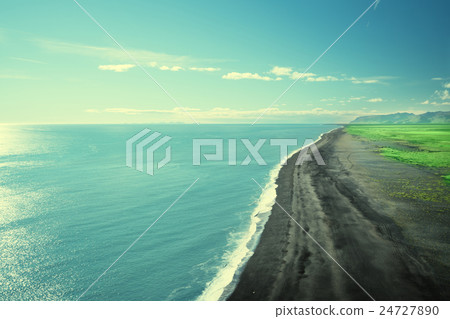 Black Sand Beach, Vik, Iceland 24727890