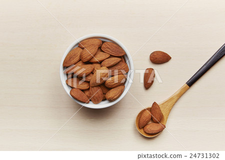 杏仁 24731302