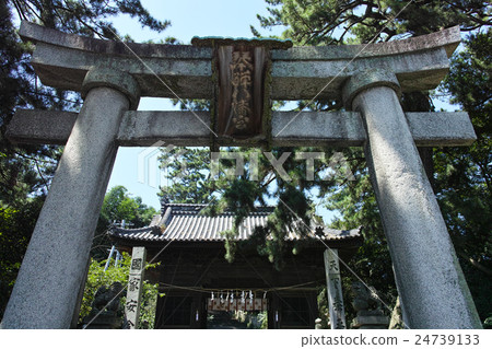 Kagawa Kotoko Hachimangu Shrine entrance 24739133