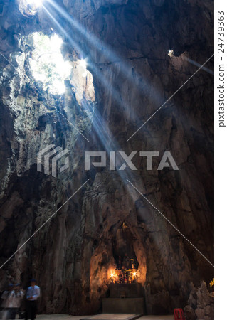The Fencon cave in the Five-row Mountain in Vietnam 24739363