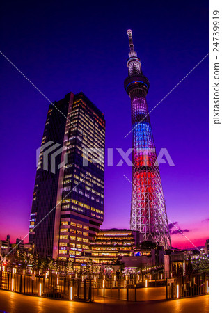 東京天空樹星球大戰公開發行紀念點亮 東京天空樹星球大戰公開發行紀念點亮 24739919