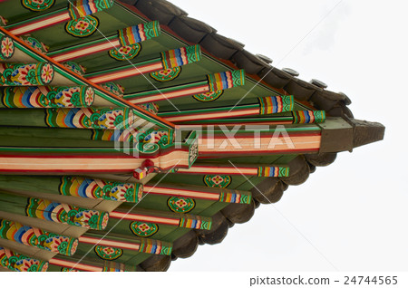Deoksugung Palace roof in Seoul Deoksugung Palace roof in Seoul 24744565