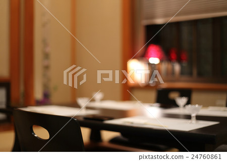 餐館椅子的靠背圖像 餐館椅子的靠背圖像 24760861