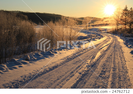 Sunrise 24762712