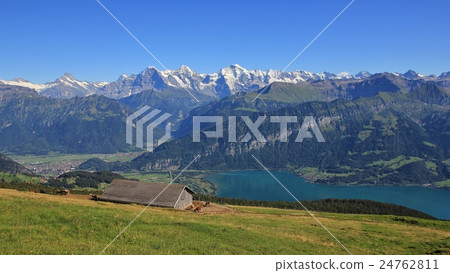 Summer day in the Bernese Oberland Summer day in the Bernese Oberland 24762811