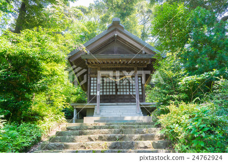 Izuyama shrine ancestry company 24762924