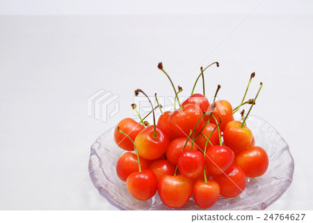 美味的水果櫻桃 美味的水果櫻桃 24764627