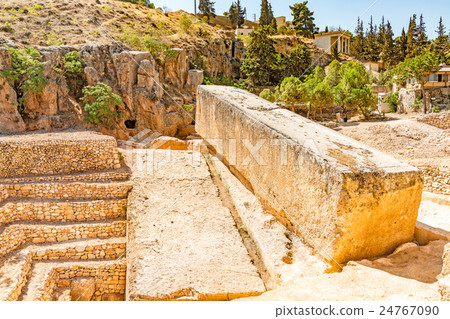 巴爾貝克的巨石（黎巴嫩，貝卡高原） 24767090