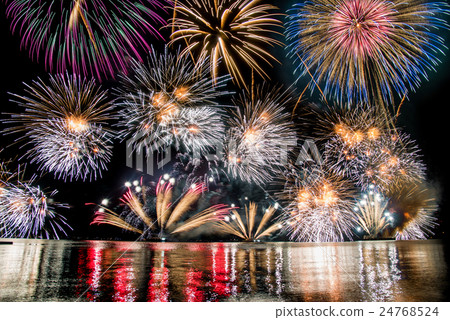 福井縣敦賀氣體中風和煙花匯演 24768524