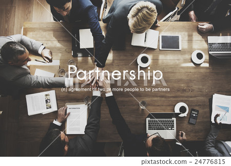 Partnerhsip Agreement Business Collaboration Concept 24776815