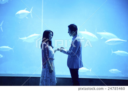 Aquarium date Aquarium date 24785460