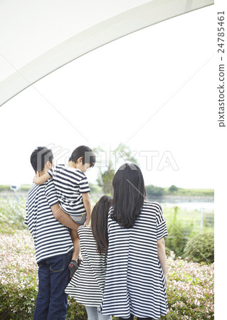 Family Resort Family Resort 24785461