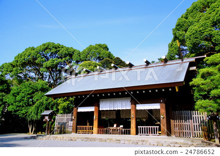 Yokohama Iseyama Empress Daijingaku Main Hall (Empress Daijingu) Kanagawa ken Yokohama-shi Nishi-ku Miyazaki cho 24786652