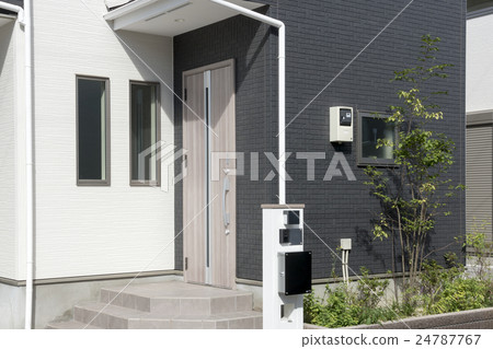 住宅入口方式種植木門低成本簡單住宅外部外觀 24787767