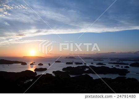 從Haikyo 7秋天展覽風景 從Haikyo 7秋天展覽風景 24791480