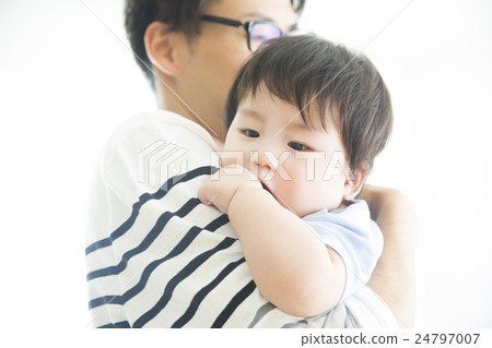 Dad and baby baby Dad and baby baby 24797007