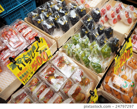 Fruit Shop in Kawabata street of Fukuoka Fruit Shop in Kawabata street of Fukuoka 24797297