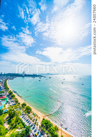 Pattaya city and bay 24807660