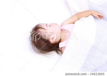 困了,小睡 困了,小睡 24813693