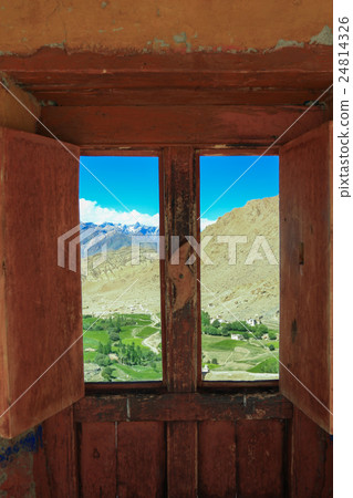 lehcity from windows of budhishtemple lehcity from windows of budhishtemple 24814326