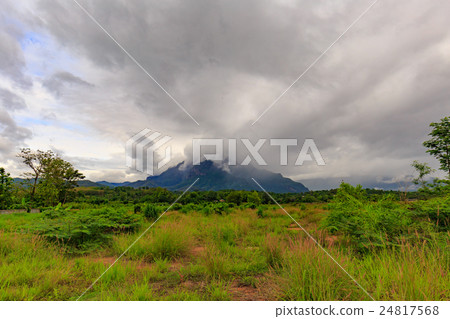 Mountains. Cloudy mountains in northern Thailand Mountains. Cloudy mountains in northern Thailand 24817568
