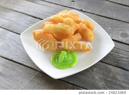 deep-fried dough stick (Patongko) 24821069