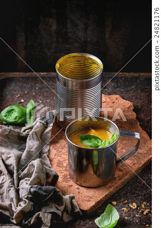 Bowl of carrot soup Bowl of carrot soup 24821176