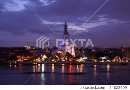 wat arun, tie, bangkok 24822609