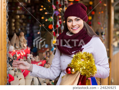 female customer near counter female customer near counter 24826925