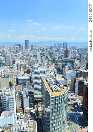 大阪的城市景觀摩天大樓 大阪的城市景觀摩天大樓 24834067
