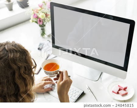 Vintage Lifestyle Minimalist Femininity Working Concept Vintage Lifestyle Minimalist Femininity Working Concept 24845815