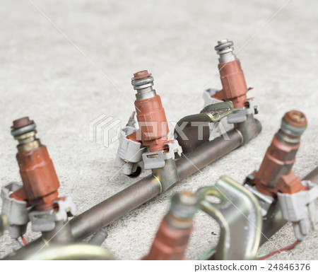 Used fuel injectors Used fuel injectors 24846376