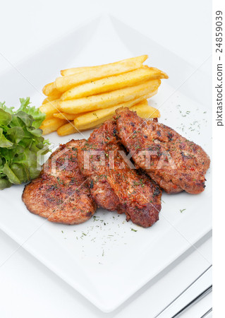 lunch 24859039