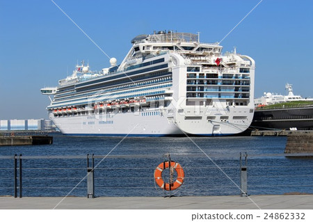 Diamond Princess 24862332