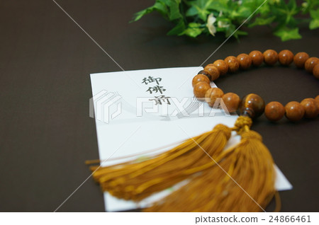葬禮的禮物 葬禮的禮物 24866461