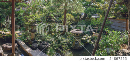 Japanese garden of samurai residence 24867233