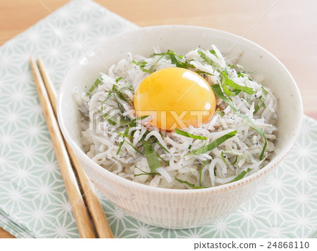 Pot-fried shiitake on rice 24868110