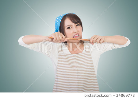 Mad Asian housewife 24869778