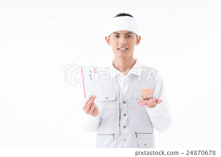 Worker with a gift bag 24870678