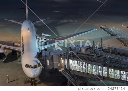 Haneda airport at night Haneda airport at night 24875414