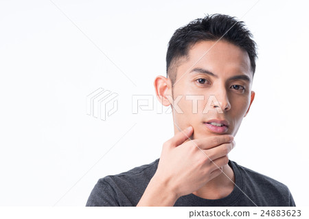 一個年輕人 24883623