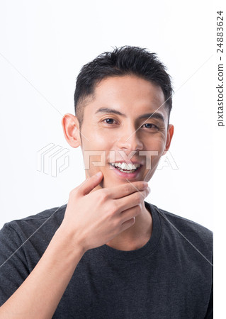 A young man 24883624