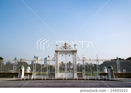 Guest house 24885032