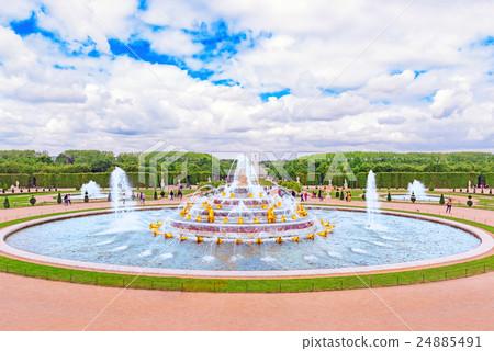 Latona Fountain Pool 24885491