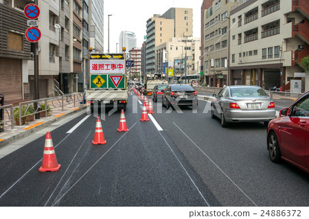 Road construction and traffic jams 24886372
