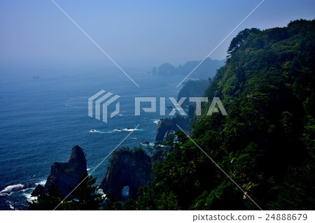 東北·三陸河岸·北山崎觀景台·從第1觀景台尋找Yagoe海角（2） 24888679