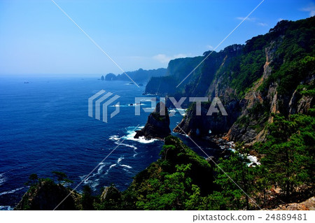 從東北·三陸河岸·北屋崎·第二天文台·藍天，藍色的大海，無盡的懸崖沿海美景（4） 24889481