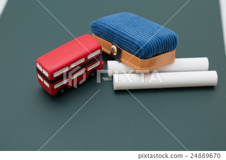 School bus commuting image 24889670